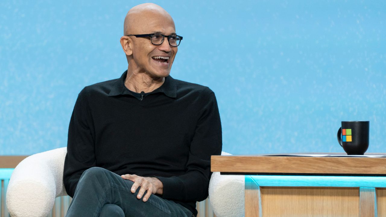 По словам Сатья Наделлы, гендиректора Microsoft, лучший способ инноваций в гейминге — это иметь хорошие маржи. Интересно, когда он вложит свои 96,5 миллиона долларов в Xbox?
